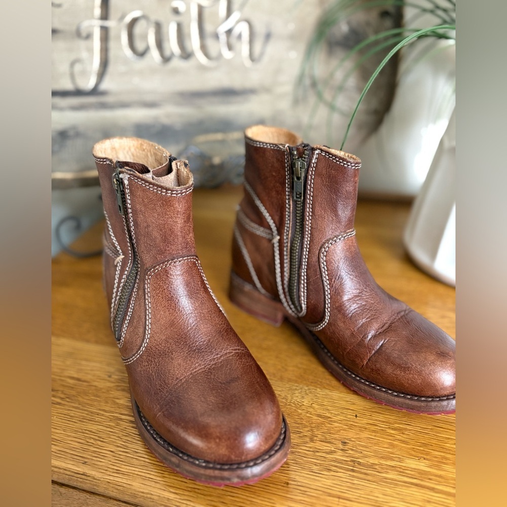 Bed Stu Women’s Eiffel Boots, Teak Driftwood size 6
